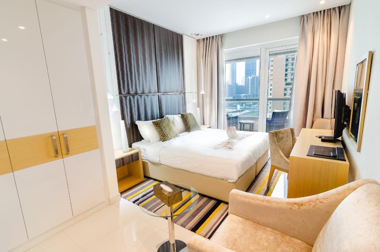 Waterfront Downtown- Damac Maison Canal View Dubái Exterior foto