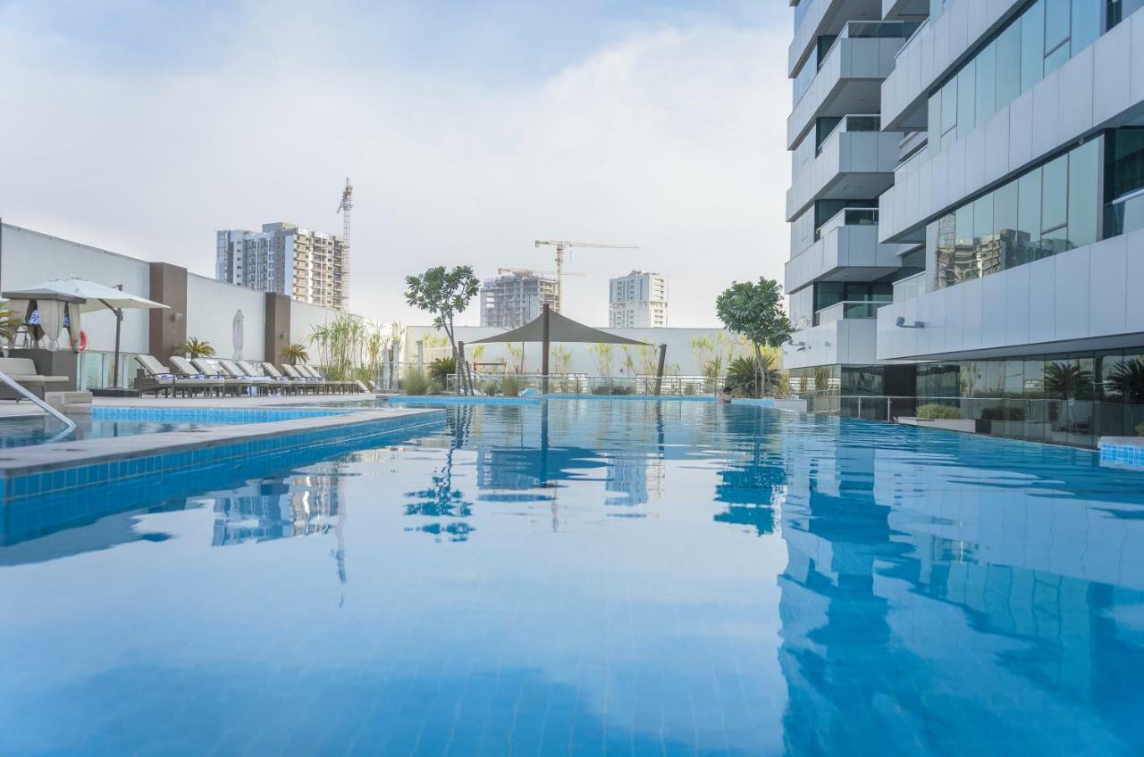 Waterfront Downtown- Damac Maison Canal View Dubái Exterior foto